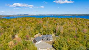 26 QUARRY COVE Road