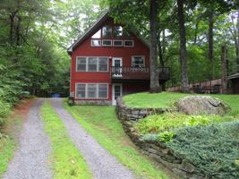 404 Lovejoy Shores Drive