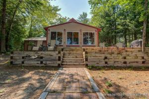 38 Bells Point Road