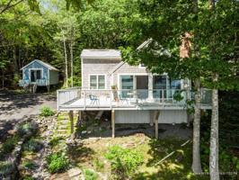 215 King Phillips Trail