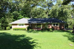 127 Hillcrest Dr
