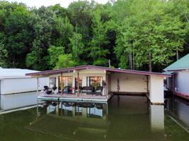16 Barnett Cove