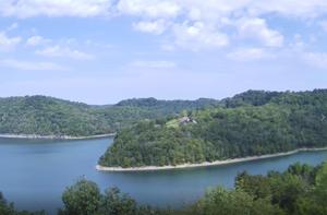 86 Harbor Pointe Dr
