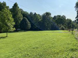 708 Lee Hollow Rd