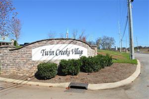 148L Hammock Ct