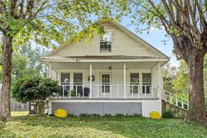 104 Knob Hill Rd