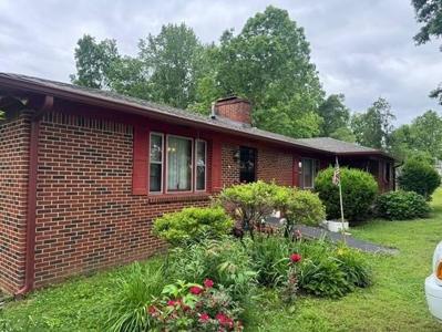 2168 Jefferson Rd