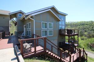122 Sandgate Ct