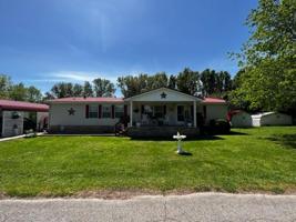 37 Lees Ford Ln