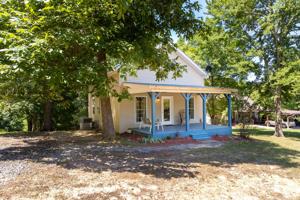 11 Timberlake Ln