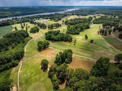 17 Fairway Lane