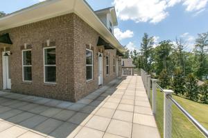 104 Hawkersmith Ln