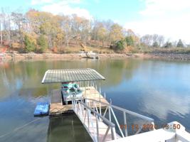 15 Shoreline Ct