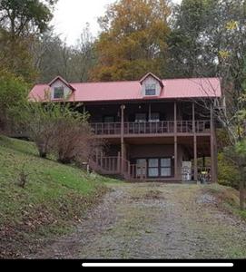 170 Shepherd Ln