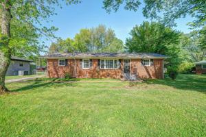 2006 Foxdale Dr