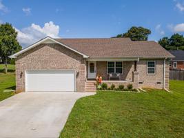 82 Colonial Dr