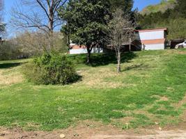 3969 Wolf Creek Rd