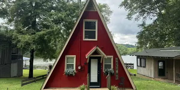 58 Lincoln Lake Rd