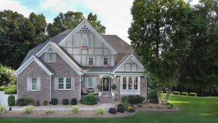 261 Obadiah Ln