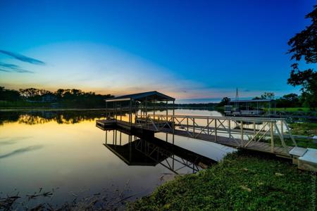 1096 Lock 4 Rd
