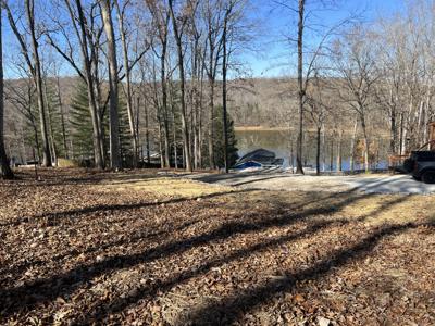 136 Hickman Shores Rd