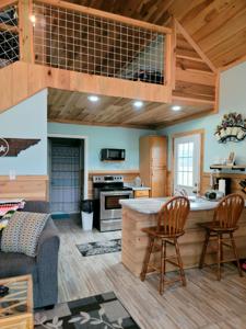 485 Creekside View Ln