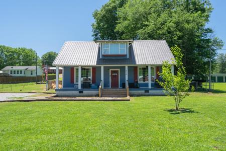 318 Church St