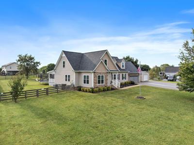 2105 Buckskin Ct