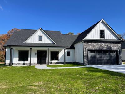 135 Old Eastbrook Rd