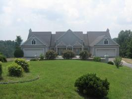 8600 Silver View Ln 