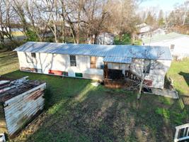 132 Kenmore Ave