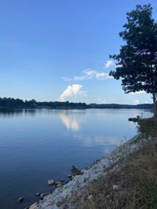 1129 River Front Dr