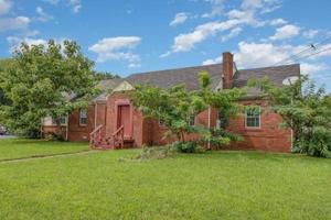 1419 Bradyville Pike