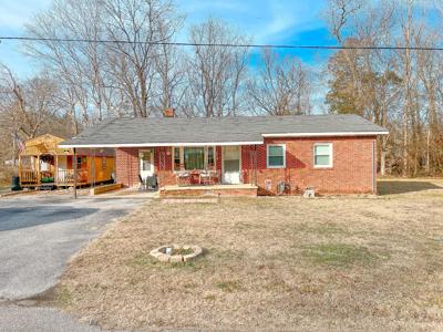 153 Shelton St