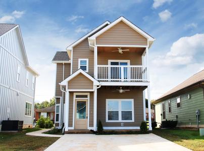 186 Barefoot Way