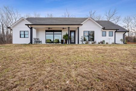 228 Kimberly Ln