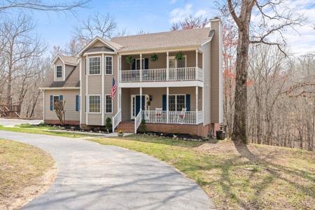 119 Lake Crest Ln