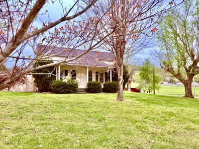 54 Horseshoe Bend Ln