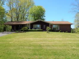 626 Lakeland Dr