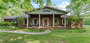 310 Boswell Rd