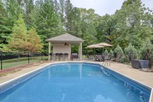 121 Timber Dr