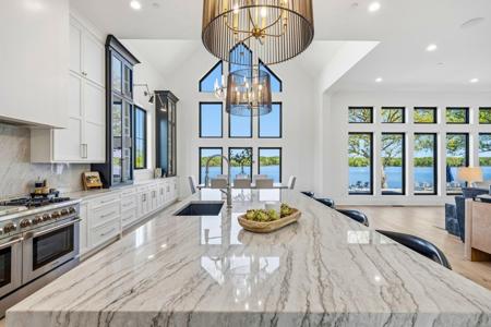 107 Bluegrass Pt