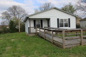 108 Lee Cir