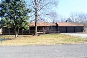 932 Wildwood Trce