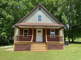 10 Greenmeadow Dr