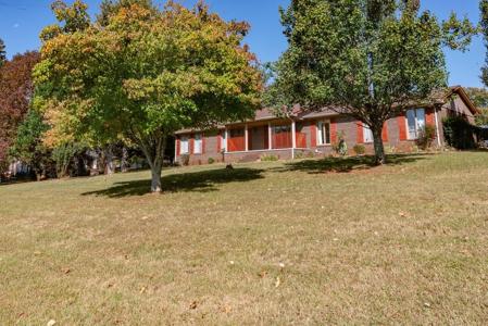 200 Sunset Dr