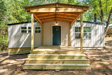 296 Cumberland Dr