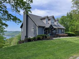 475 Seaton Dr