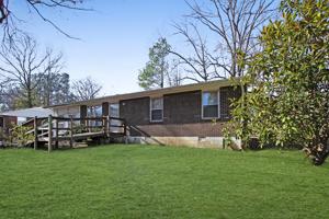239 Castle Ln