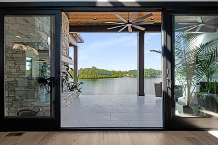 613 Waters Edge Dr